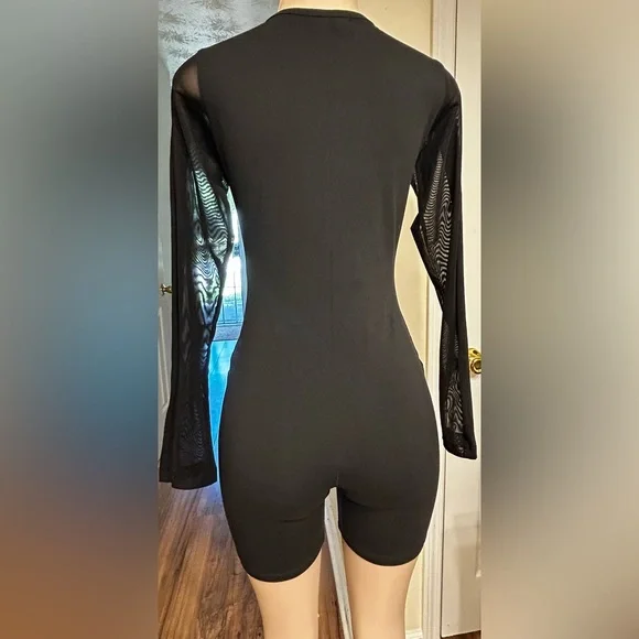 Guess Sexy Black Biker Short Front Zip Jumpsuit w Sheer Long Sleeves - Picture 2 of 11